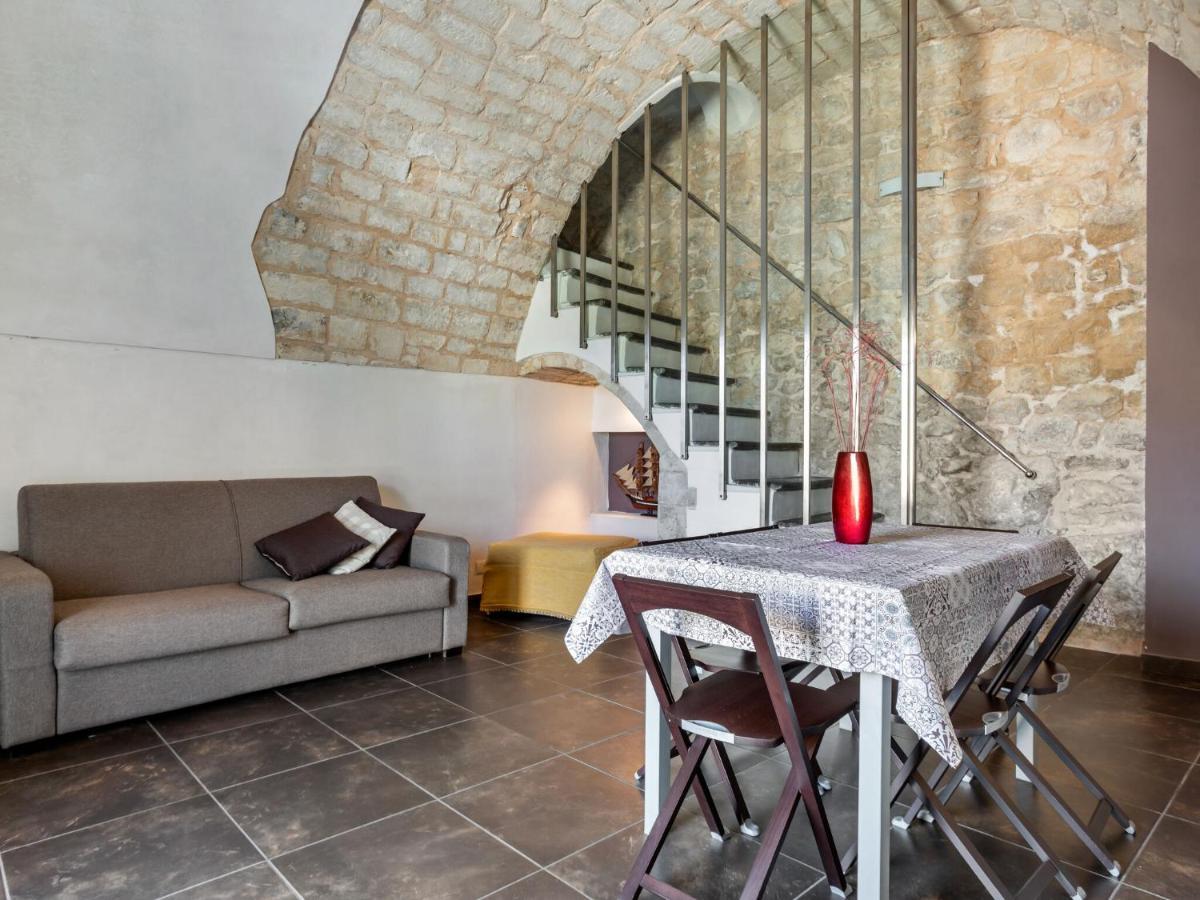 Vintage Holiday Home In Ragusa Ibla With Balcony Екстер'єр фото